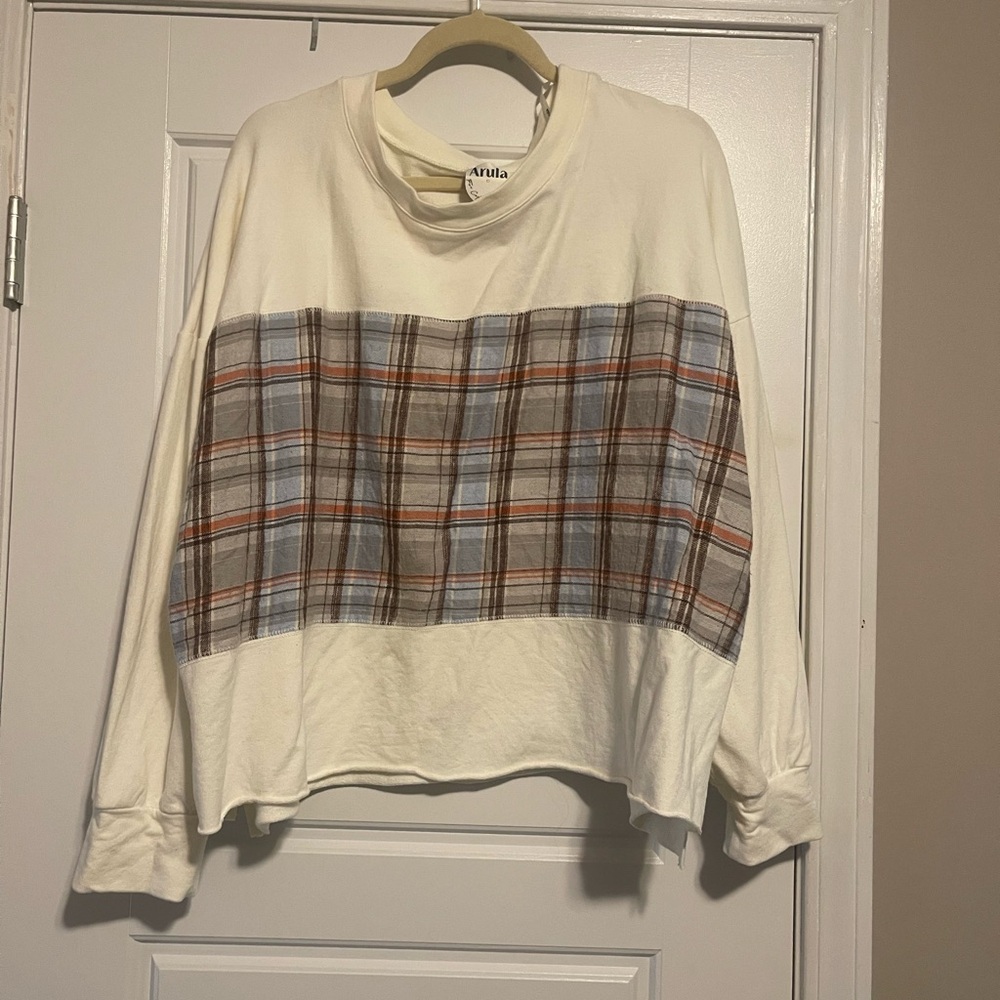 Arula sweater.